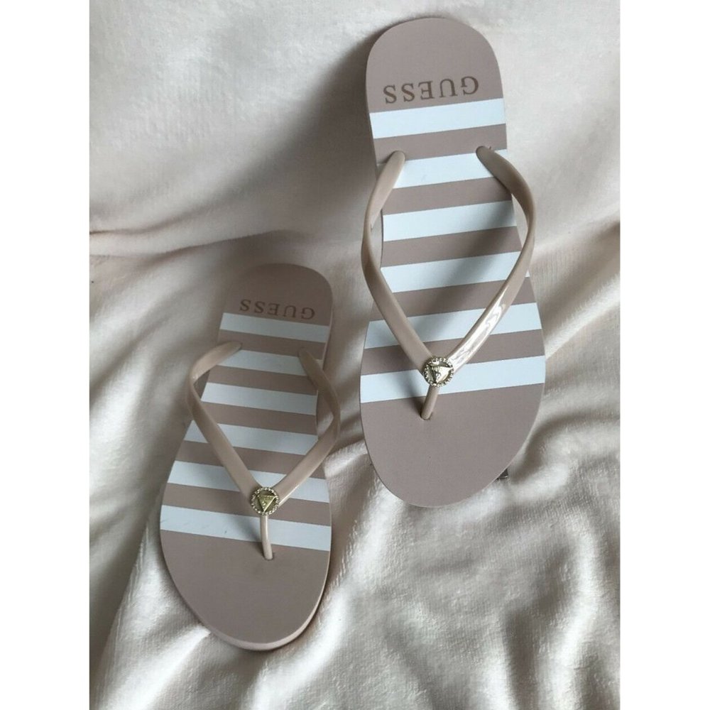 Women’s Sandals Size 10 Guess WG LENT13-C Light Pink strips Style Flip Flops